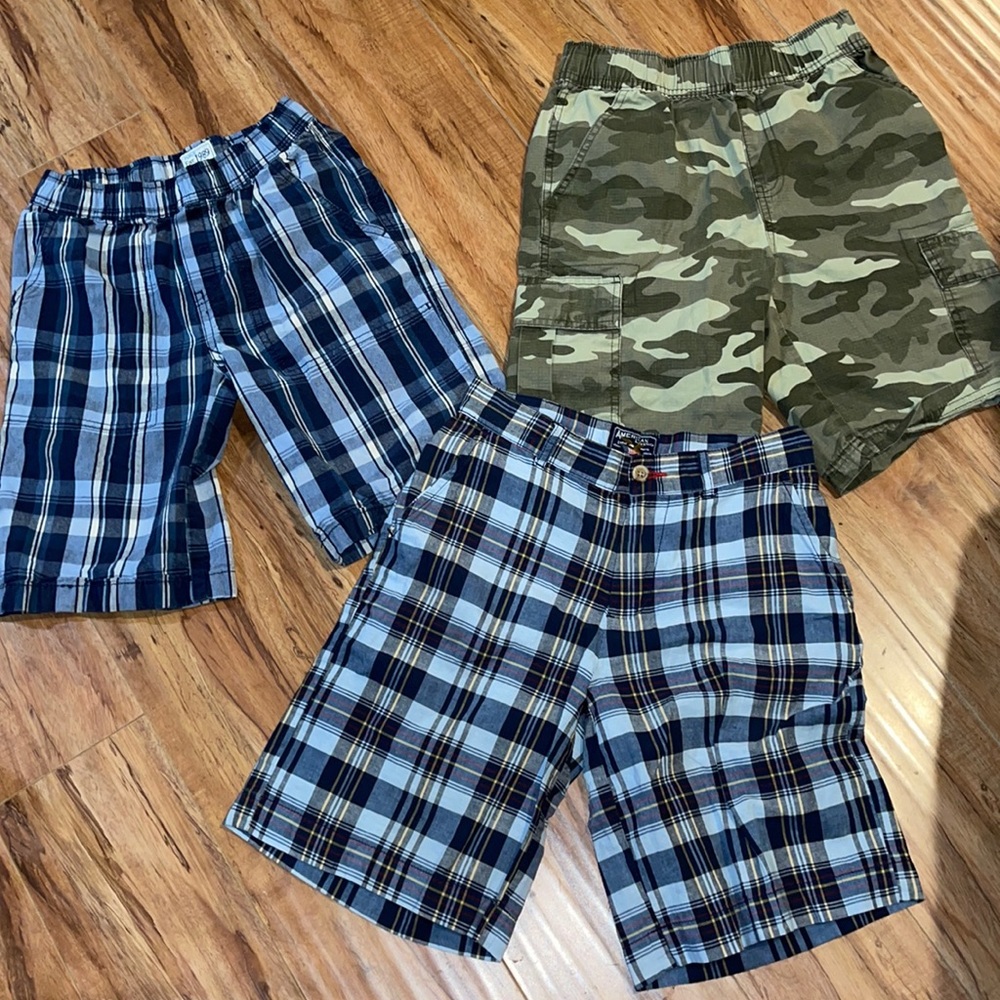 The Place‎ and American living Bundle 4 shorts